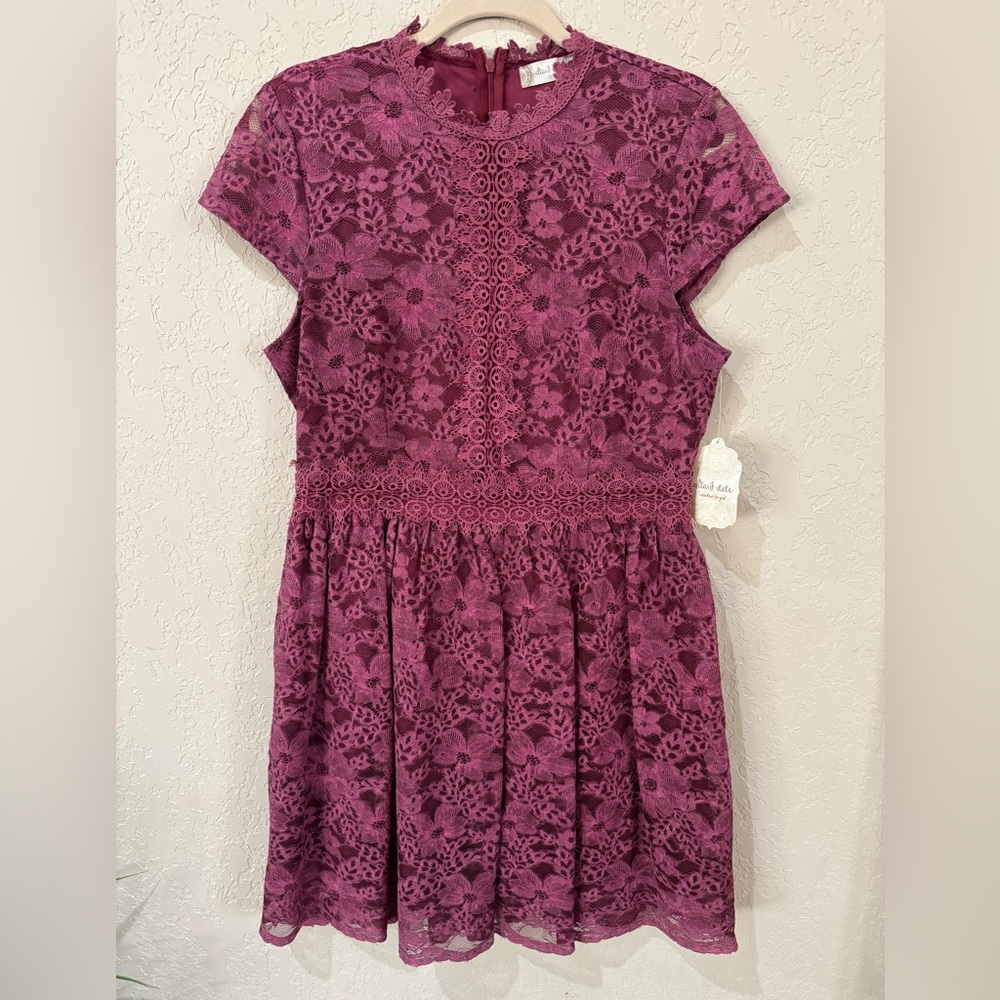 Altar’d State Floral Lace Dress L Mauve Cap Sleeve NWT